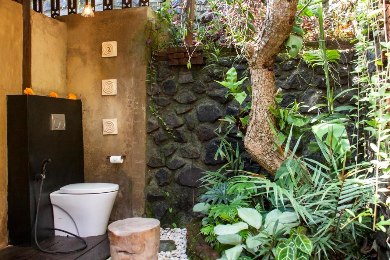 Villa Mahadevi Jungle Retreat Joglo 1 Ubud Exterior foto